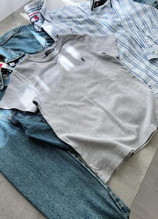 Сіра футболка від rl