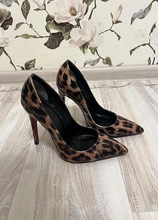 Трендові туфлі4 фото