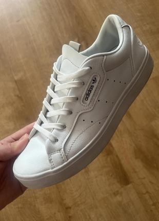 Кеди,кросівки adidas
