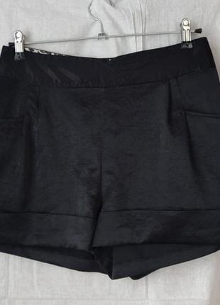Шорти атласі матові river island  роз. 44