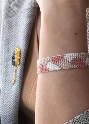 Браслетик в пастельных тогах