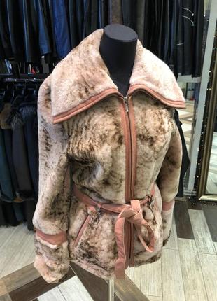 Мутон шуба рожева,бобрик