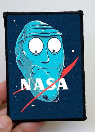 Нашивка на одяг "nasa" в стилі рік та морті / rick and morty без голки на клейовій основі