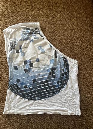 Топ на одно плечо