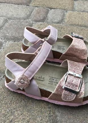 Ортопедичні босоніжки