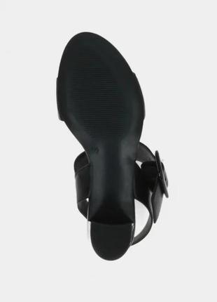 Шкіряні жіночі босоніжки на товстих підборах  caprice 🇩🇪 37-38 розмір7 фото