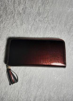 Жіночий гаманець