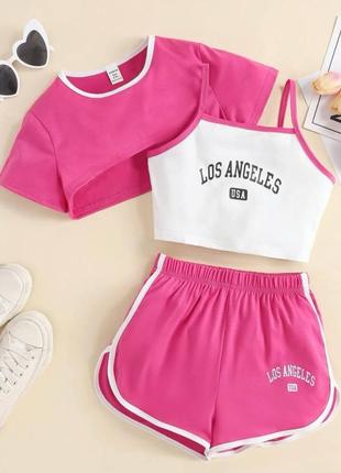 Летний женский костюм комплект тройка с шортами с надписью в американ стиле🔥 зеленый, черный, белый, розовый. укороченный топ рукава + майка + шорты