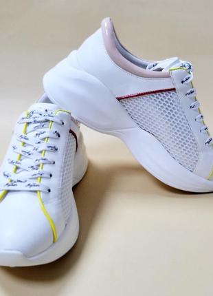 Фірмові кросівки сникеры twinset італія10 фото