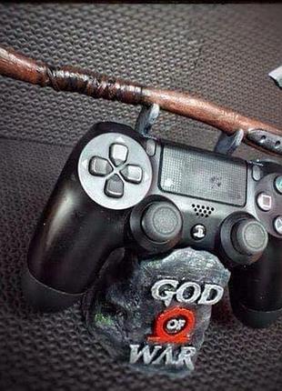 Держатель геймпада «god of war с топором кратоса»