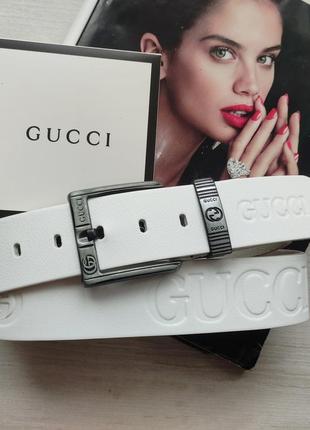 Стильный кожаный белый ремень в стиле gucci