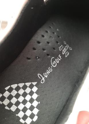 Туфлі дитячі білі з чорним ведмедик на липучці з супінатором шкіряна устілка каблучок