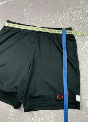 Nike dri fit спортивні футбольні чоловічі шорти nike under armour gymshark7 фото