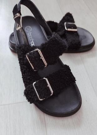 Сандалии босоножки с мехом boohoo