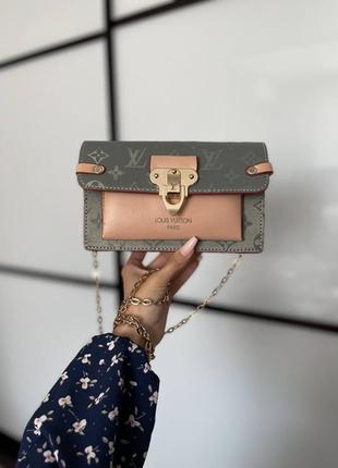 Уцінка жіноча сумка в стилі lv