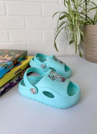 Легкие и удобные босоножки пенка