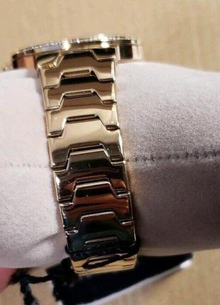 Tommy hilfiger часы с 36-миллиметровым циферблатом и светло-розовым золотым браслетом5 фото