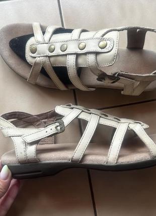 Босоножки clarks 6р потолка 26см