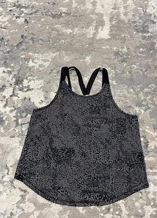 Женская женская майка спортивная under armour