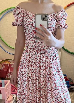 Плаття сукня