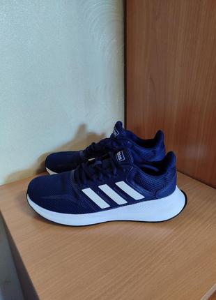 Кросівки adidas 24,5см 38,5р