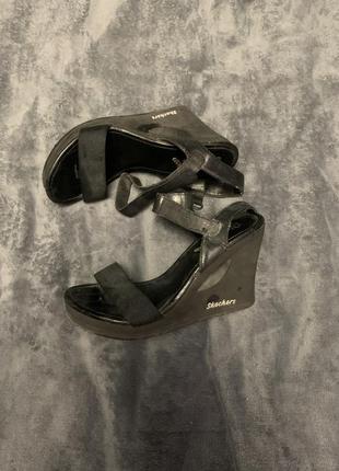 Босоножки skechers черные