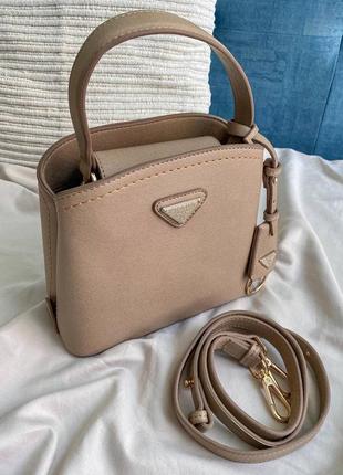 Знижка жіноча сумка в стилі prada