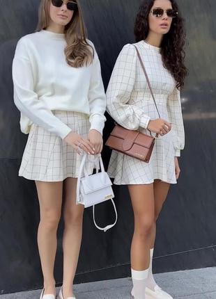 Коротка сукня inspo