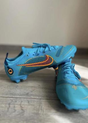 Футбольные копочки бутсы nike