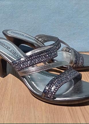 Босоножки pierre cardin р. 37