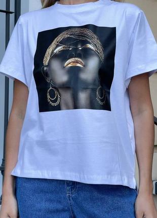 Футболка прямого кроя черная белая