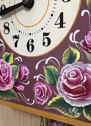 Часы ходики настенные механические маяк "цветы розы", период ссср, авторская роспись.