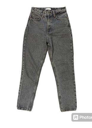 Джинсы zara mom