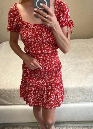 Легкий костюм