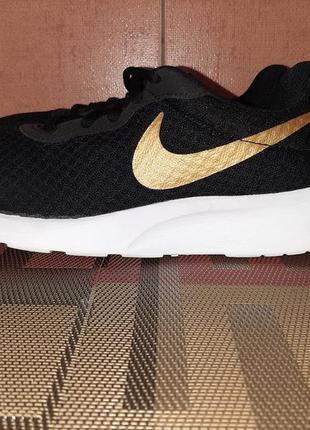 Кросівки nike