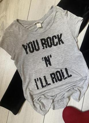 Футболка з паєтками h&m