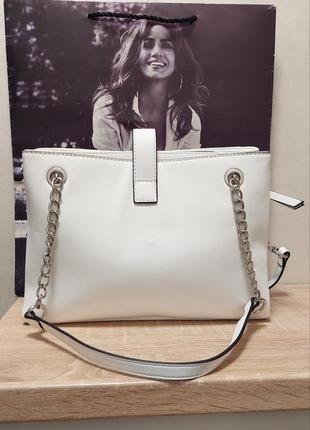 Сумка белая кроссбоды guess оригинал оригинал 2