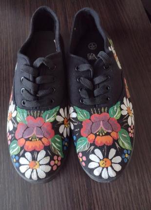 Мокасини