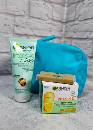 Подарунковий набір з денного крему та крему для рук, garnier