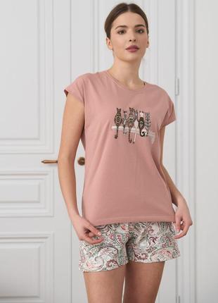 Жіночий комплект з шортиками - котики на гілці