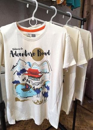 Стильна футболка для хлопчика