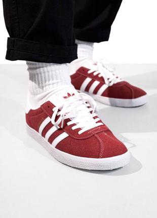 Кроссовки adidas gazelle red