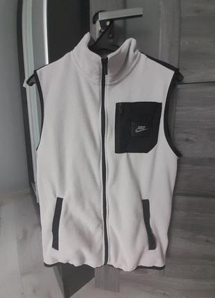 Жилетка флисовая nike terma-fit