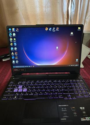 У продажі ноутбук asus