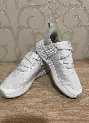 Дитячі кросівки