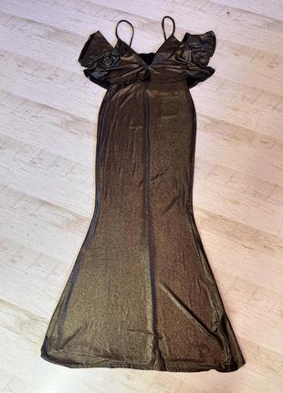 Красивое золотистое длинное платье платье boohoo