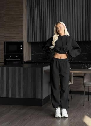 Трендовий костюм