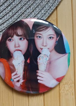 Значок ле серафім ле серафим le sserafim 7,5 см