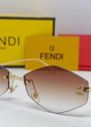 Окуляри в стилі fendi жіночі сонцезахисні ромби коричневі в золотому металі