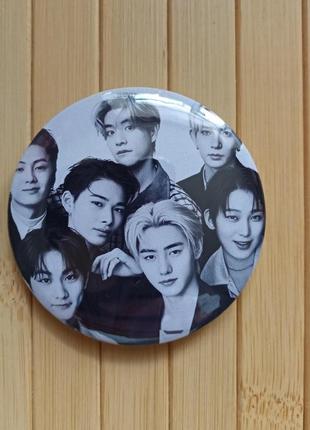 Значок енхайпен enhypen 5,6 см